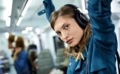 JBL LIVE 650BTNC Blauw -Samsung || APPLE || Google Winkel 1217896