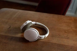 Sennheiser HD 450BT Wit -Samsung || APPLE || Google Winkel 1352152