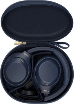 Sony WH-1000XM4 Blauw + BlueBuilt Quick Charge Oplader Met Usb A Poort 18W Zwart -Samsung || APPLE || Google Winkel 1593736