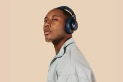 Fresh 'n Rebel Clam Elite Blauw -Samsung || APPLE || Google Winkel 1617034