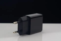 Pocketbook Inkpad 3 Pro + XtremeMac Oplader Met Usb A Poort 12W Zwart -Samsung || APPLE || Google Winkel 1663365