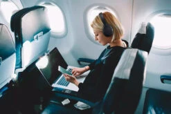 Philips TAH8506 Zwart -Samsung || APPLE || Google Winkel 1795712