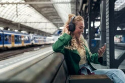 Philips TAH8506 Zwart -Samsung || APPLE || Google Winkel 1795715