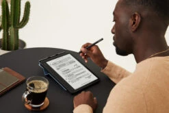 Kobo Elipsa Blauw + Back Cover + Stylus -Samsung || APPLE || Google Winkel 1823672