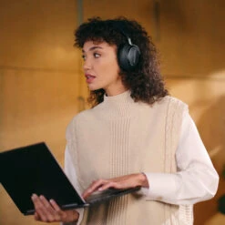 Bowers & Wilkins Px8 Zwart 26 Bowers & Wilkins Px8 Zwart -Samsung || APPLE || Google Winkel 1835994