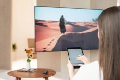 Vogel's Signature 7675 -Samsung || APPLE || Google Winkel 1838256