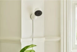 Google Chromecast 4K Met Google TV + Google Nest Cam Indoor -Samsung || APPLE || Google Winkel 1874293 4