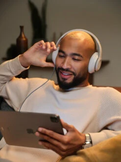 Beats Studio Pro Creme -Samsung || APPLE || Google Winkel 1952186