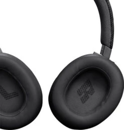 JBL Live 770NC Zwart + BlueBuilt Quick Charge Oplader Met Usb A Poort 18W Zwart 29 JBL Live 770NC Zwart + BlueBuilt Quick Charge Oplader Met Usb A Poort 18W Zwart -Samsung || APPLE || Google Winkel 1955504