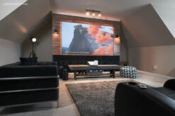 Elite Screens AR120H-CLR3 (16:9) 269 X 152 -Samsung || APPLE || Google Winkel 1958581 1