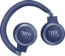 JBL Live 670NC Blauw + BlueBuilt Quick Charge Oplader Met Usb A Poort 18W Zwart -Samsung || APPLE || Google Winkel 1962441